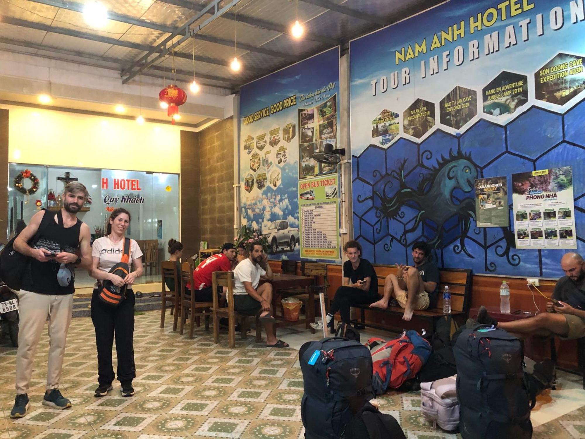 Nam Anh Hotel Phong Nha Extérieur photo
