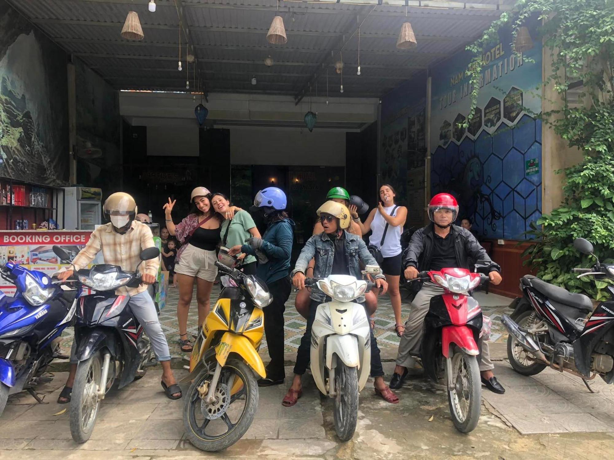 Nam Anh Hotel Phong Nha Extérieur photo